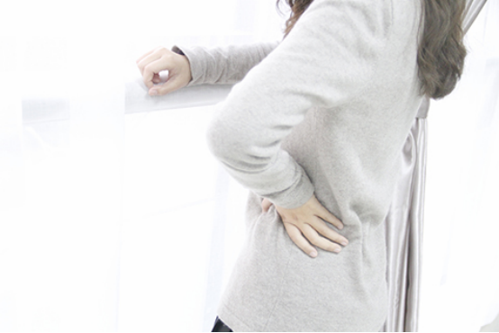 首先要注意是女性腰部的保暖