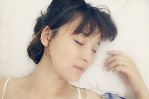 失眠这件事情往往被人们定义为睡眠问题