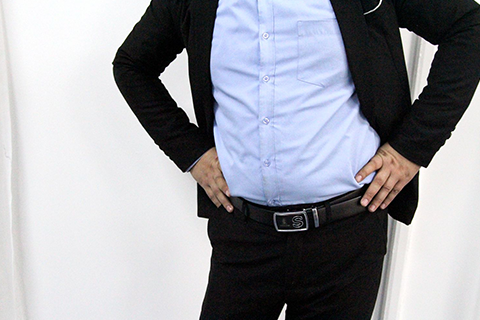 可分为阴茎体、阴茎头及阴茎根三个部分 可分为阴茎体、阴茎头及阴茎根三个部分