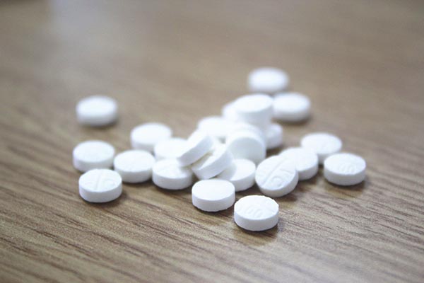 吃避孕药，是常见的一种避孕方式