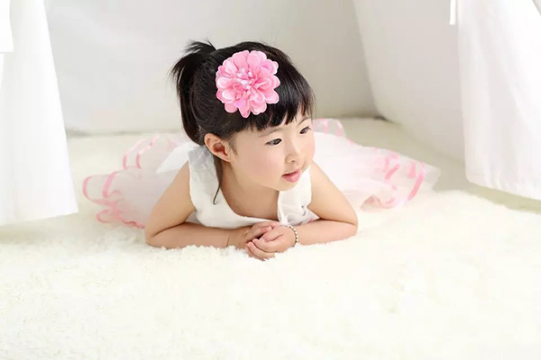 宝宝由于年纪小，肠胃比较虚弱，若是饮食不当的话，就很容易患上肠炎