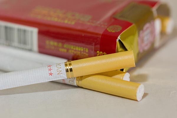 备孕的时候，男女双方都会被要求戒烟戒酒