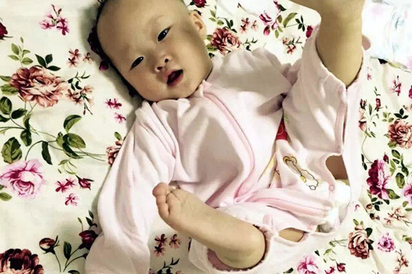 为了能尽早发现婴儿听力问题，家长们需要知道婴儿听力不好的表现