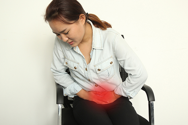 肚子经常胀气的人，需要在饭后喝点促消化的水。