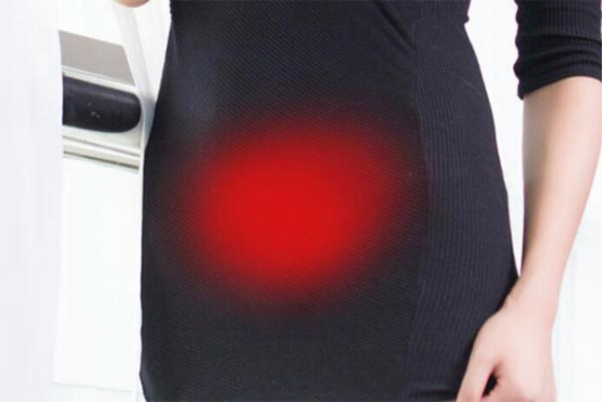 如果女性在月经过后子宫内膜的厚度是12mm的话，那么就有可能表示子宫内膜出现了意外的情况，这是不正常的