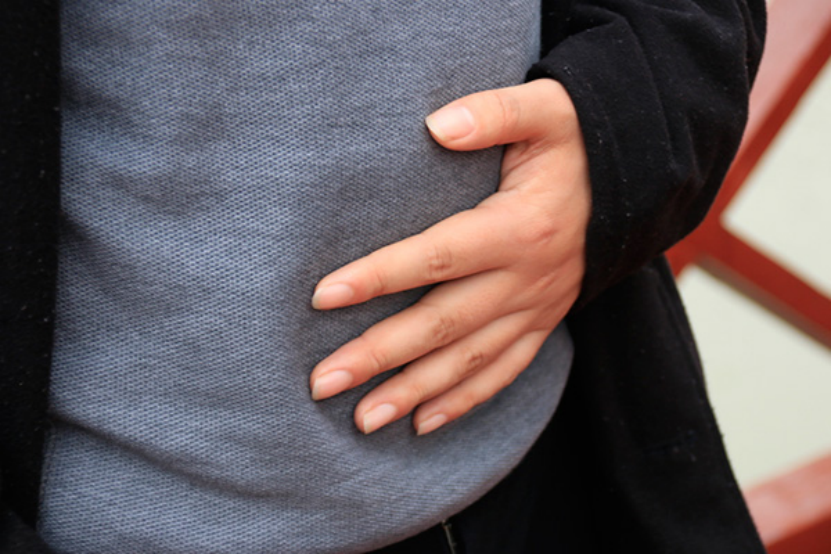 引起大便干燥的原因有很多。