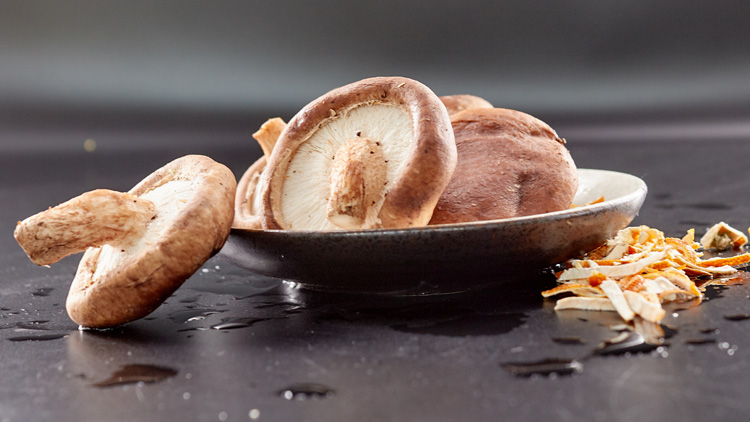 孕妇可以吃香菇吗