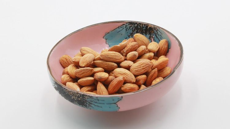 杏仁的功效与作用是什么