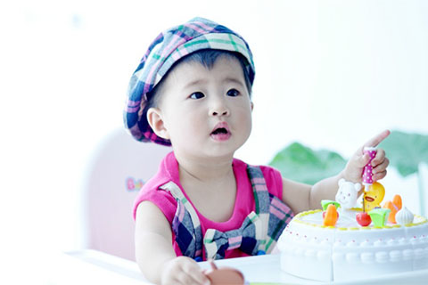 生活中有些孩子经常会患有胃肠道的疾病