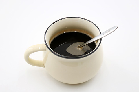 咖啡中含有丰富的咖啡因