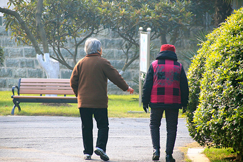 肺气肿一般来说，多是老年人才会患上，它主要是支气管的一种疾病