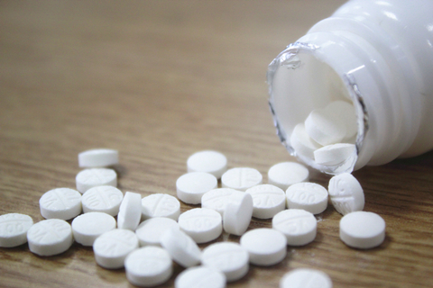 此类药适合一些高血压伴随有动脉硬化以及糖尿病等问题的人士