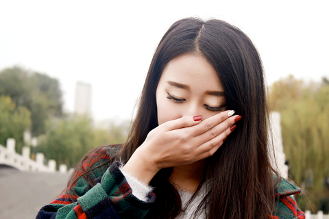 怀孕后女性如果想要打胎，需要根据怀孕的月龄决定打胎的方式