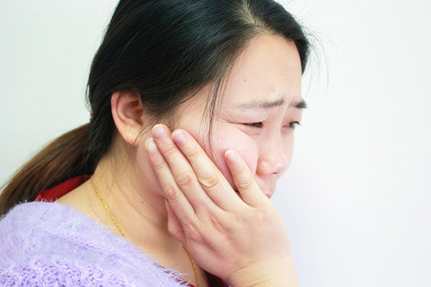 牙龈肿胀是怎么回事