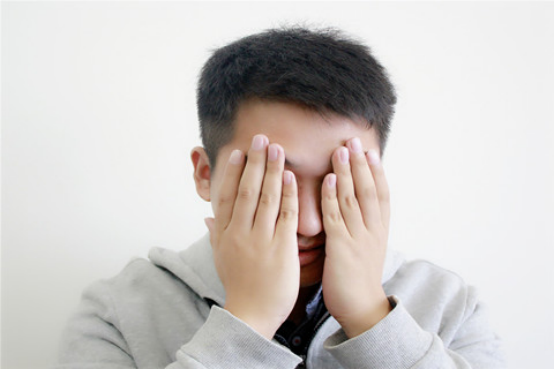 究竟会有哪些原因会引起面瘫