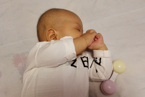 婴儿鼻腔里有痰一样的声音怎么回事