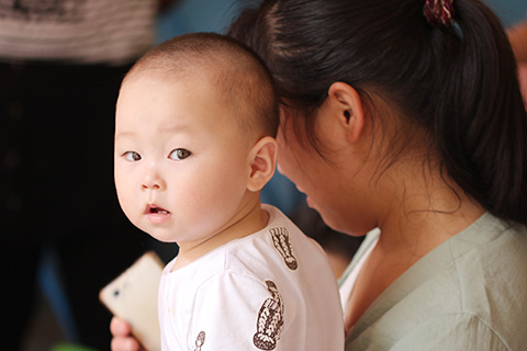 高烧惊厥是什么表现