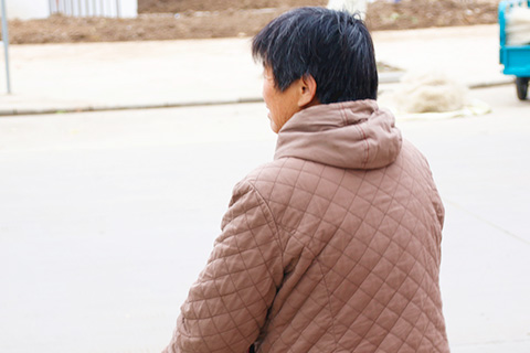 长白头发是自身衰老的表现