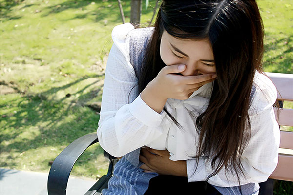 怀孕初期，孕妇很容易出现消化不好的现象