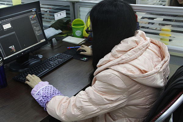 随着电子产品的普及，电脑已经成为了必不可少的一种设备