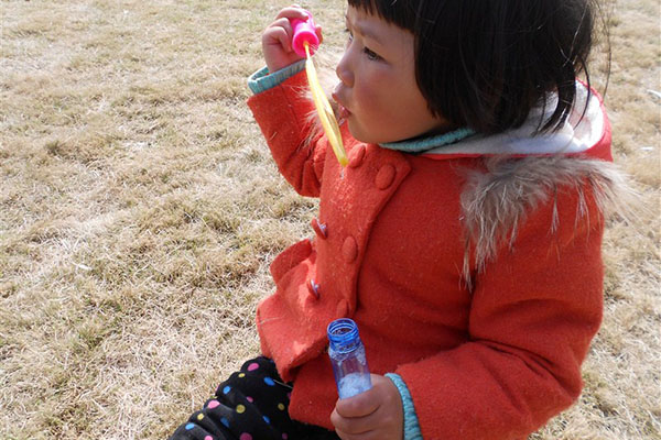 孩子生长发育过程中，需要很多血液，孩子也是容易贫血的人群