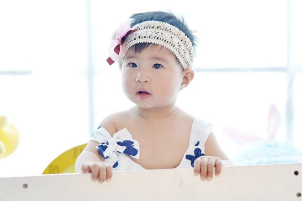 宝宝的一举一动家长都十分关心