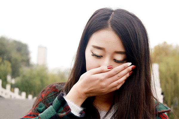 女性在怀孕之后，一般会在怀孕的第六周左右出现孕吐的情况。