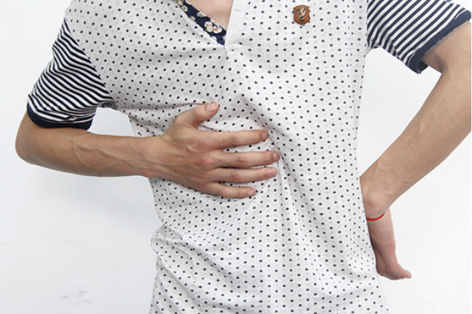 肺部在脖子锁骨下面膈肌上面