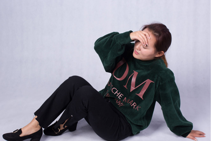 一般测量额温是用红外额式体温计进行测量的，正常的范围是36-37度。