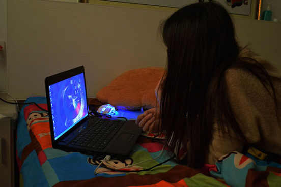 熬夜对于很多年轻人来说简直就是常事，其实不仅仅是年轻人，很多小孩、中老年人也存在这样的问题。