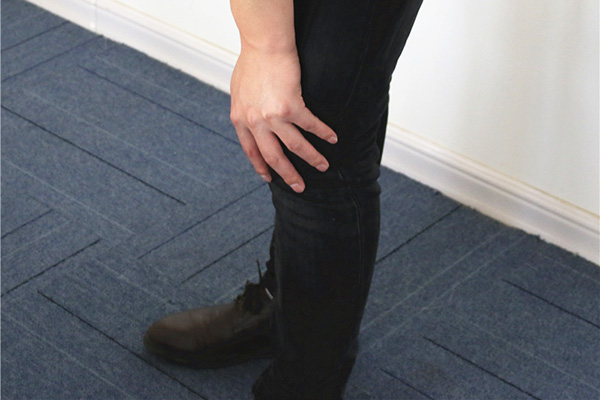 神经痛的患者会出现手指发麻的现象。