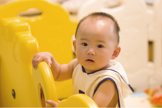 感统失调指的就是人体的感觉器官出现异常，主要是脑部的功能出现障碍。