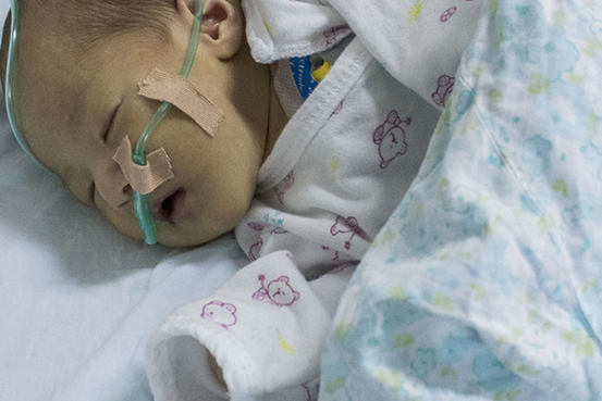 虽然要求家长时刻观察新生儿的异常，一旦发现问题，就要及时采取措施。不过，有些异常其实不是生病，只是婴儿时期会出现的正常现象。