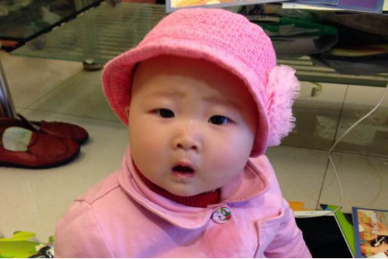 婴儿出现泡沫状的大便，跟婴儿本身存在消化不良的问题是有很大的关系的。