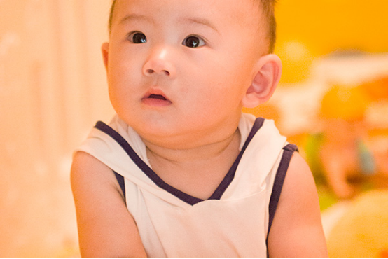 宝宝咳嗽成肺炎的前兆