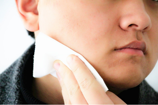 高烧后出汗是好转的吗