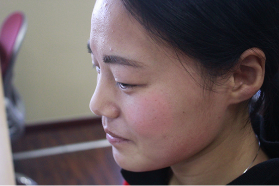 脸发热发红正常吗