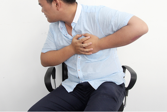 心绞痛有可能在治疗后，再也不会出现，也可能会再出现，不能确定能否根治。