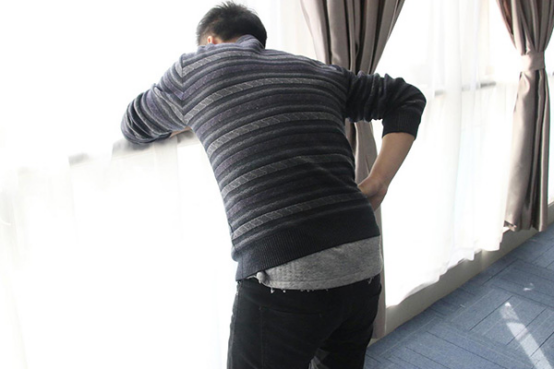 做肾结石手术，需要满足条件，还要选择手术类型