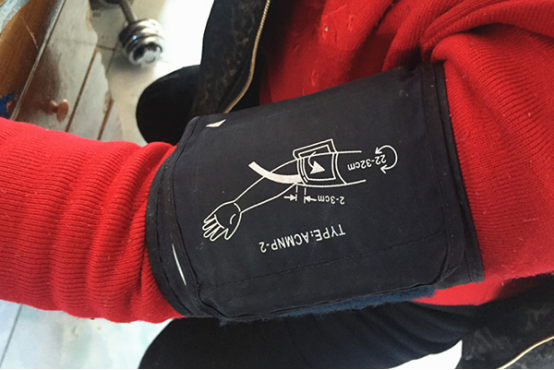 血压一百五，是否需要吃药，要看是哪种原因造成血压过高