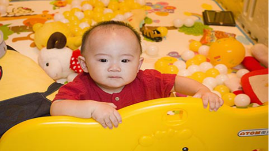 孩子身上很烫但不发烧最常见的的原因