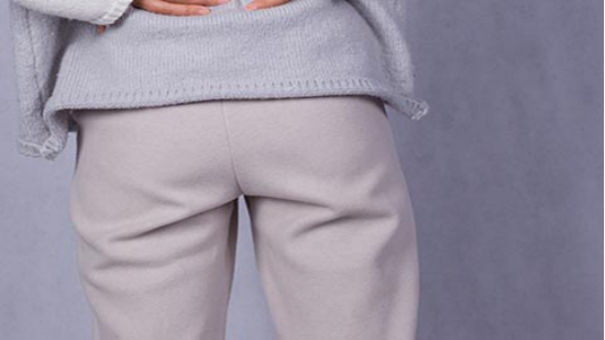 产后痔疮要想尽快恢复，饮食习惯一定要调整，产后不要吃太多油腻的食物