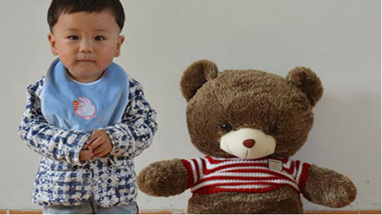 这个肿瘤对肾脏部位,产生影响的时候,大多数孩子都会出现血尿的情况 这个肿瘤对肾脏部位,产生影响的时候,大多数孩子都会出现血尿的情况