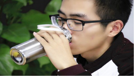 我们身体需要的大部分营养元素都是通过食物获得的