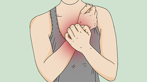 胸椎发生病变时，患者会感到胸部有明显的疼痛感